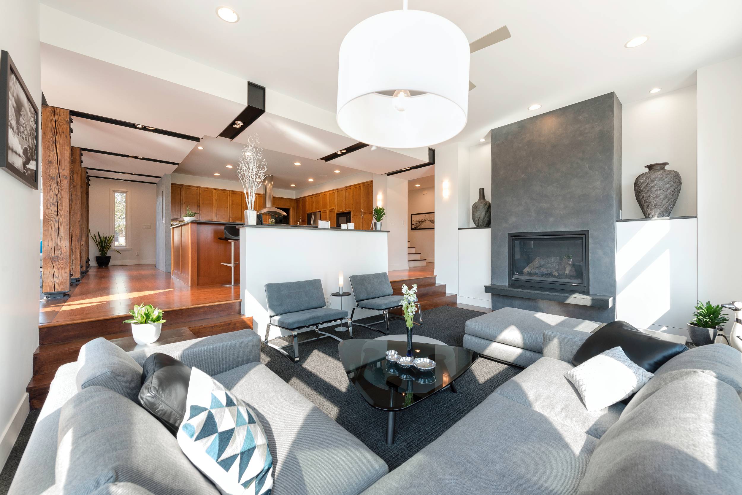 HERO Residential Keverline   Renovation Of Western Branch Residence Professional Interior Living Room(1)