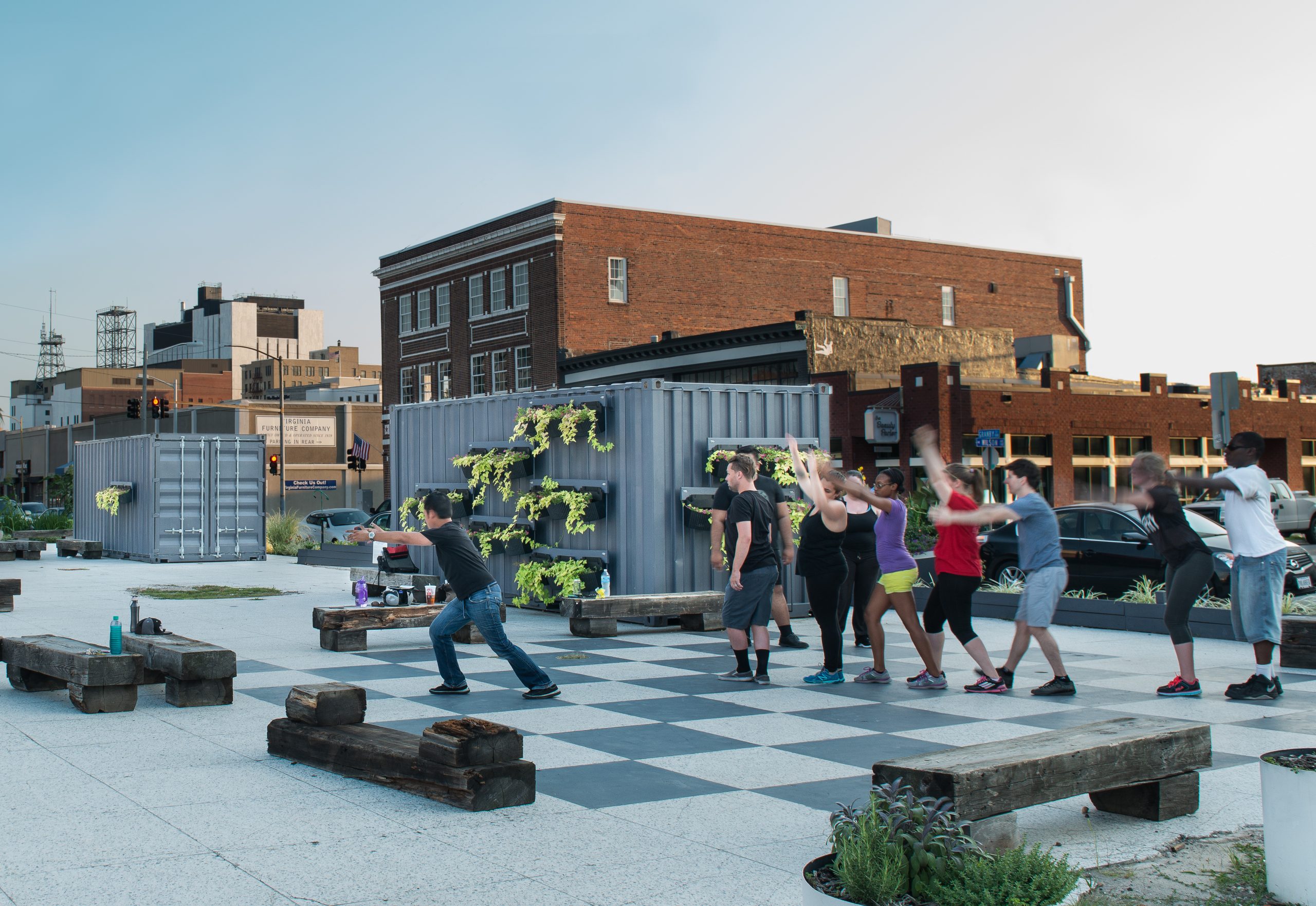 HERO Civic Plot II Professional 1